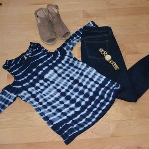 Sweet Romeo tie-dye long sleeve cold shoulder top